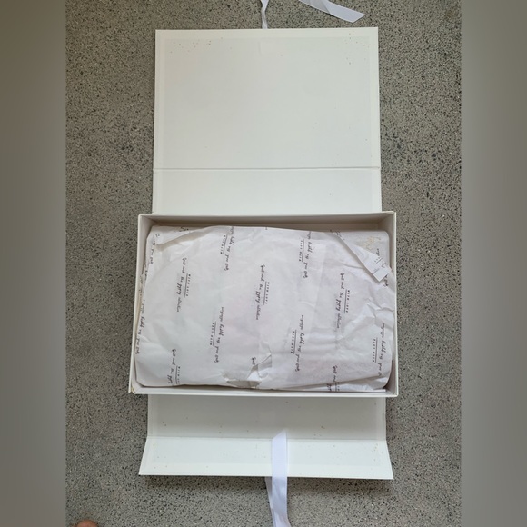 Spell Rosemond Lace Maxi Dress XS brand new with tags and box. - Picture 2 of 13